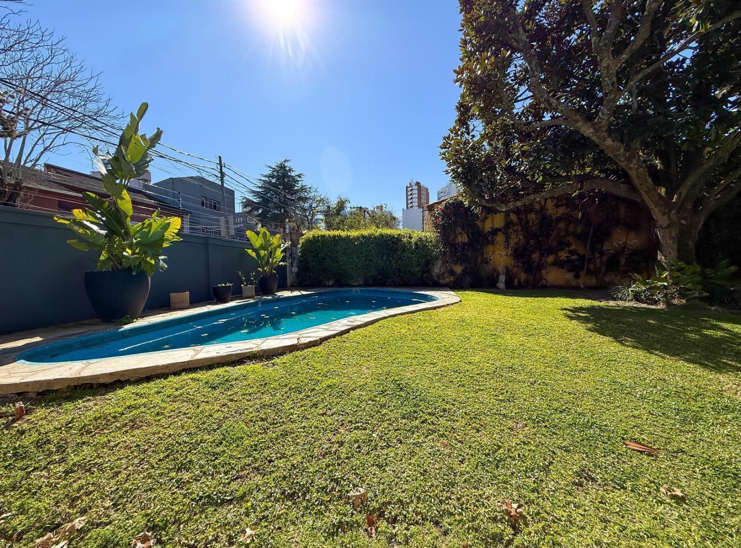 Foto de Casa en Venta Con 3 Dormitorios y Jardín - La Lucila, Vicente López, imagen 4