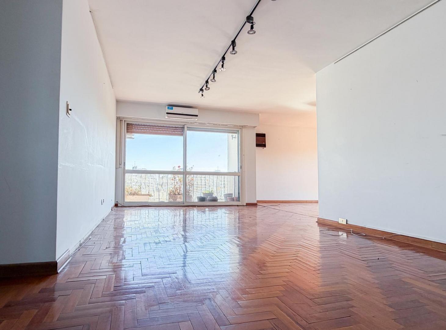 Foto de Departamento en Venta de 3 Ambientes, Con Cochera - Martinez, San Isidro, imagen 2