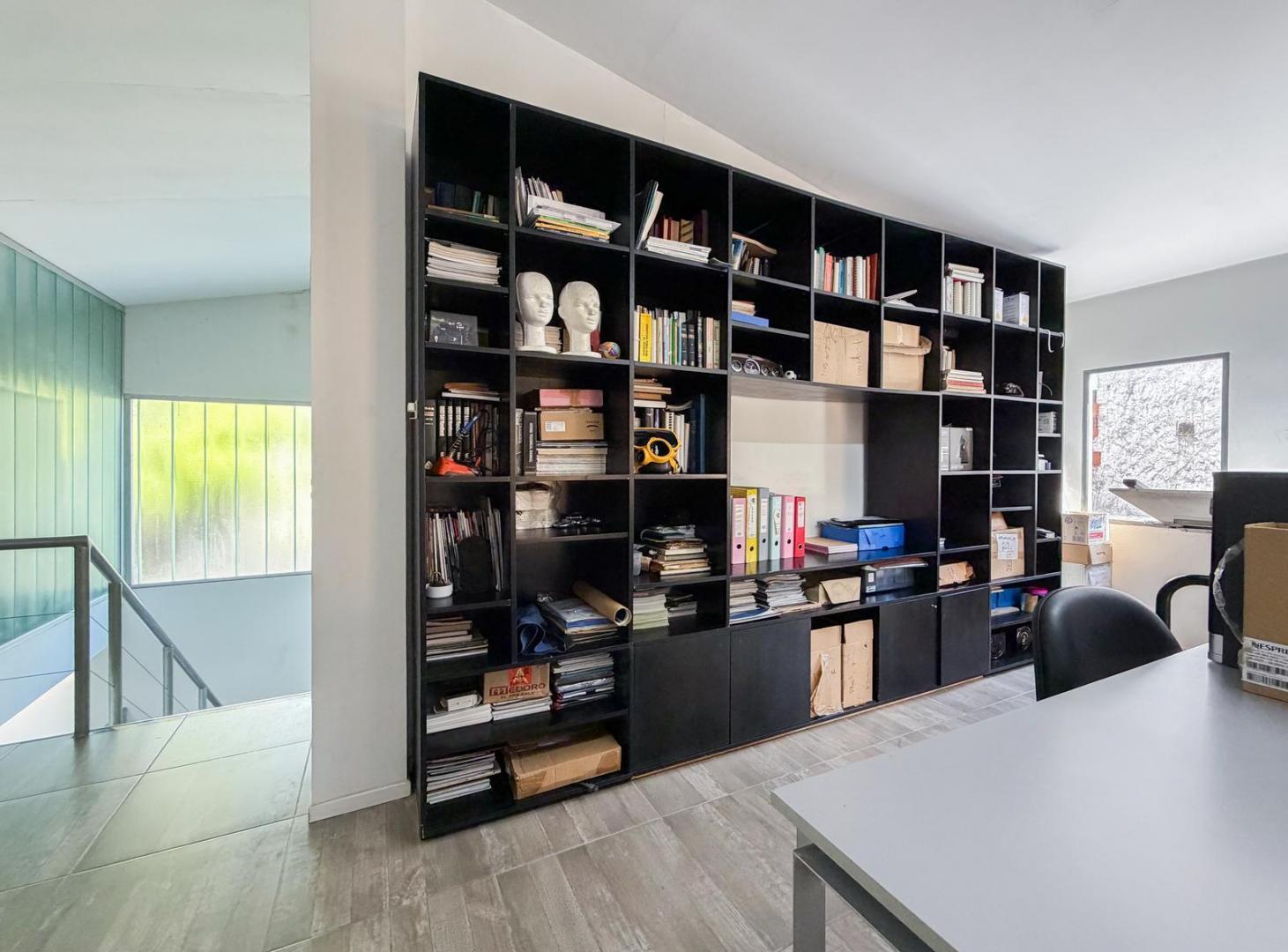 Foto de Galpón con Oficinas, en Venta - Beccar, San Isidro, imagen 2
