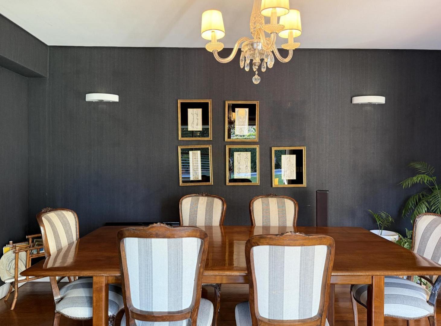 Foto de Casa en Alquiler de 5 Dormitorios, Con Jardín - Martínez, San Isidro, imagen 2