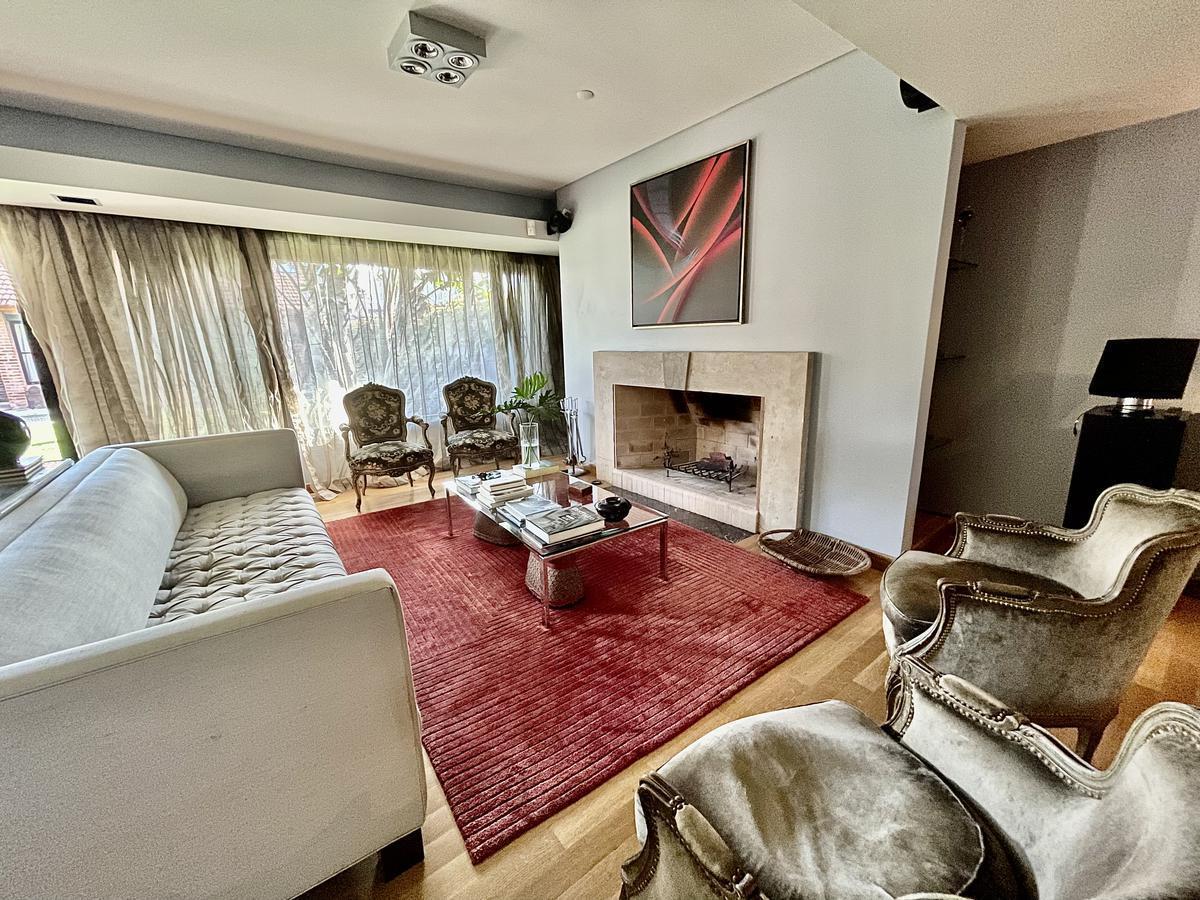 Foto de Espectacular Casa en Venta, 9 Ambientes, Moderna y Funcional! en, imagen 3