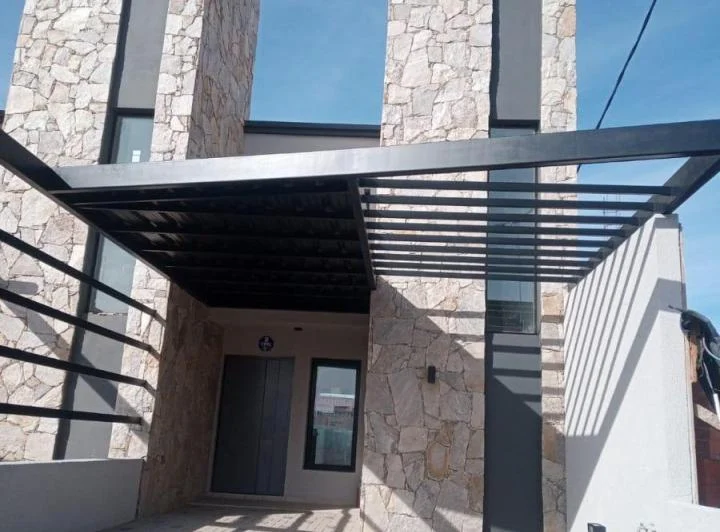 DUPLEX DOCTA -  2 DORMITORIOS - CALEF. CENTRAL -  COCHERA - PATIO - SEGURIDAD 24 HS 4