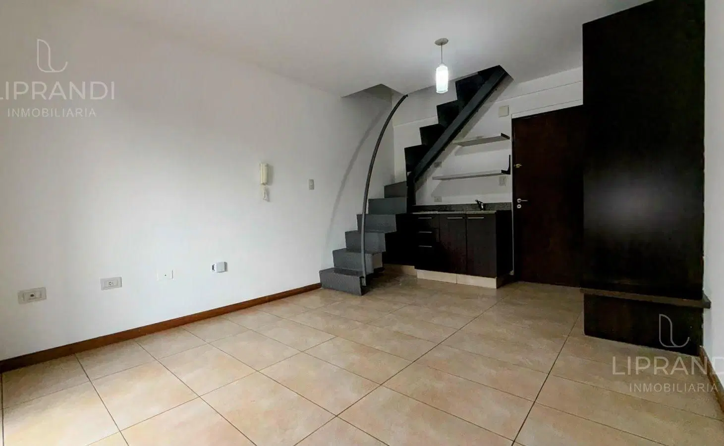 DUPLEX - FRENTE AL PARQUE SARMIENTO - 2 BALCONES  - EXCELENTE VISTA 3