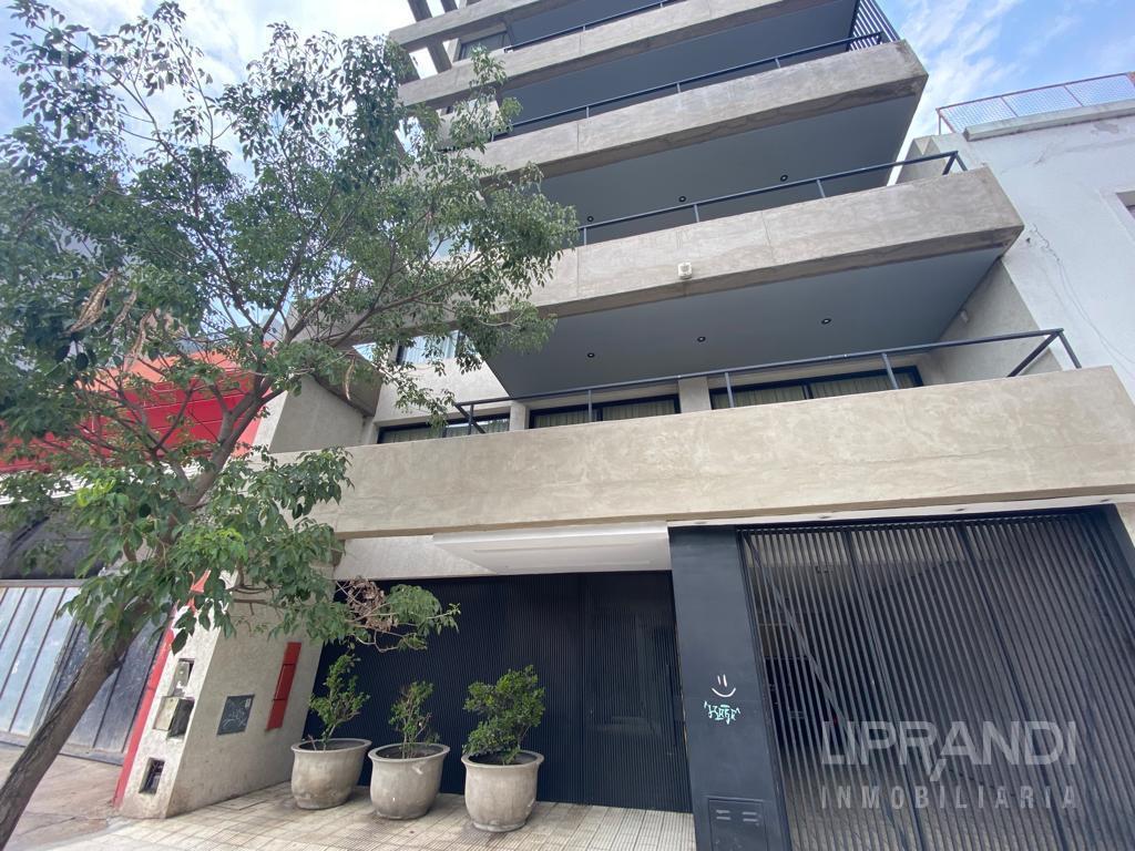 Foto de DE CATEGORIA - Mtrs BARRIO GUEMES - AMPLIO BALCON - AMBIENTES LUMINOSOS, imagen 4