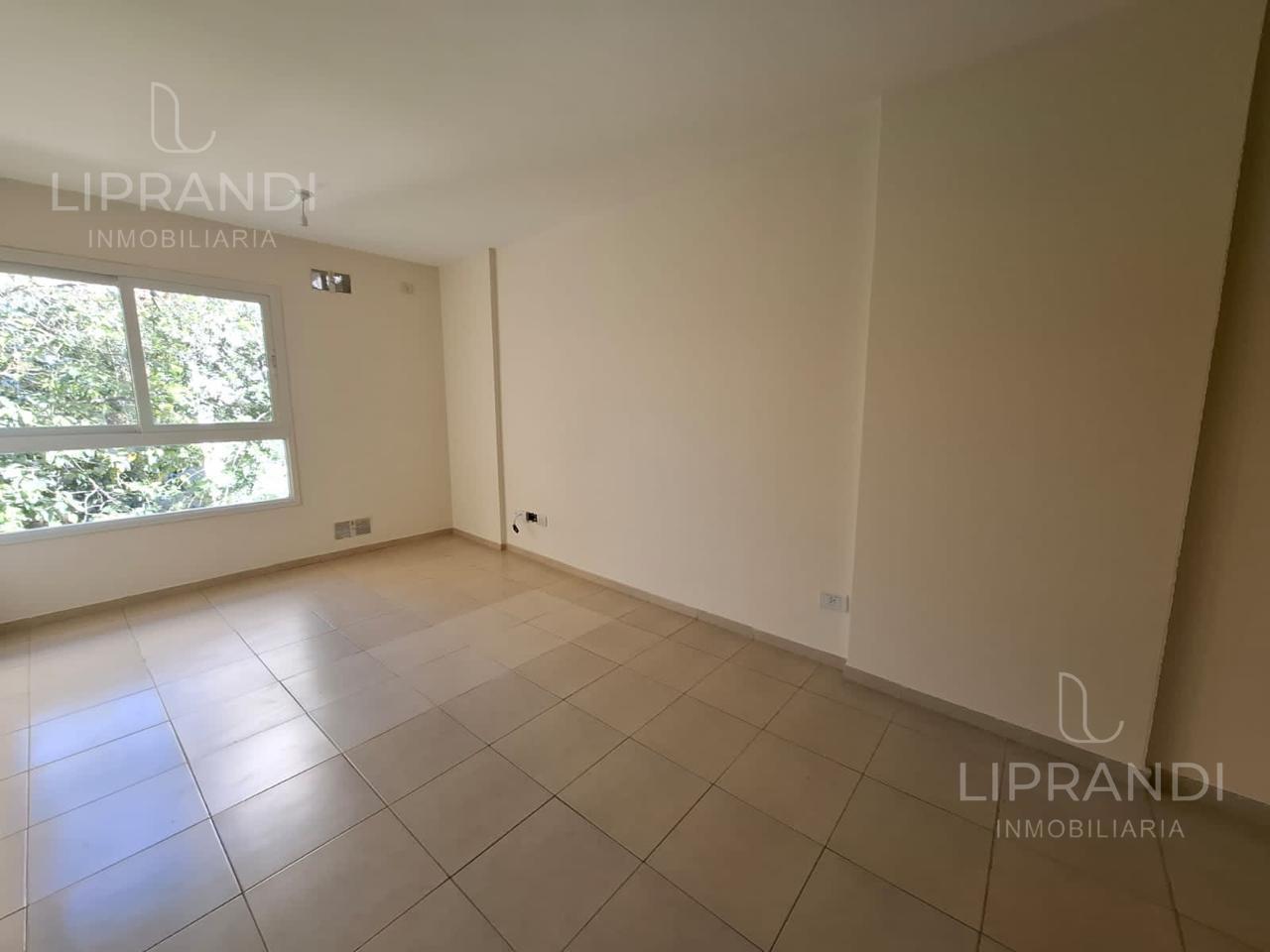 Foto de BUENA CIRCULACION - AMBIENTES LUMINOSOS - 1 DORMITORIO - SIN BALCON -, imagen 1