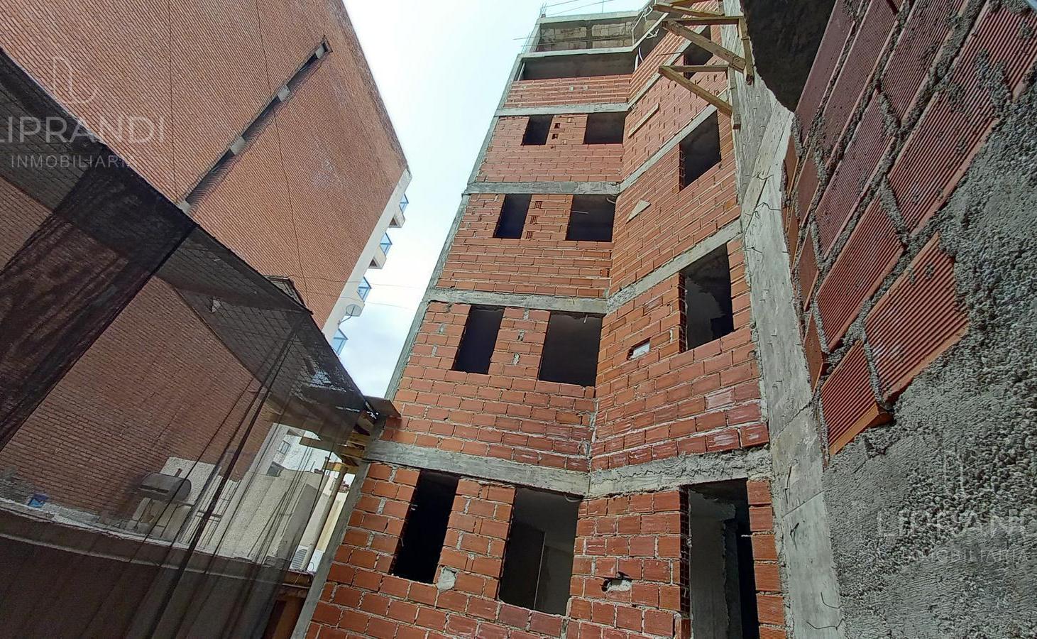 Foto de PLANTA BAJA CON PATIO Y QUINCHO PROPIO - FINANCIACION - POSESION 2027 -, imagen 3