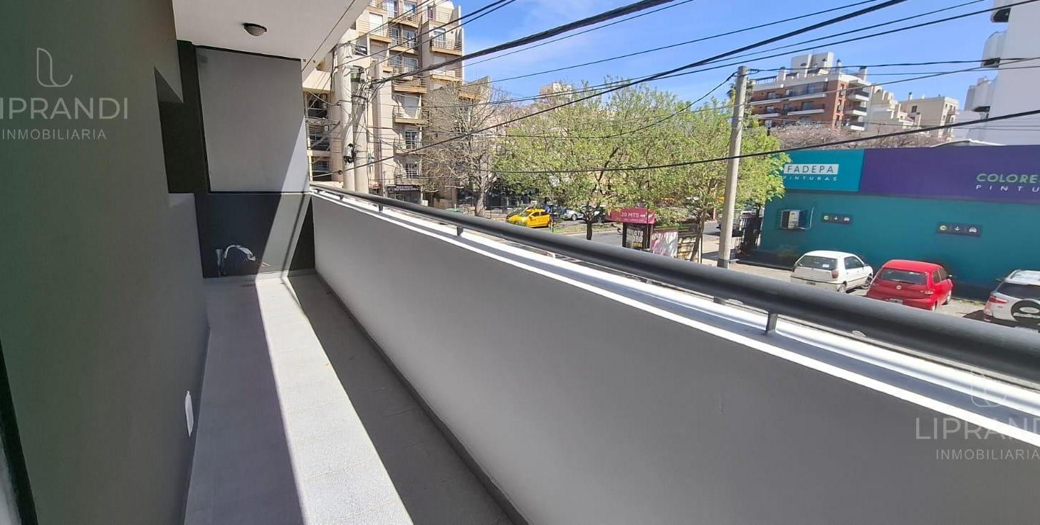 Foto de EXPENSAS BAJAS - ZONA SHOPPING NUEVO CENTRO - TERRAZA C/ ASADOR Y PILETA, imagen 5