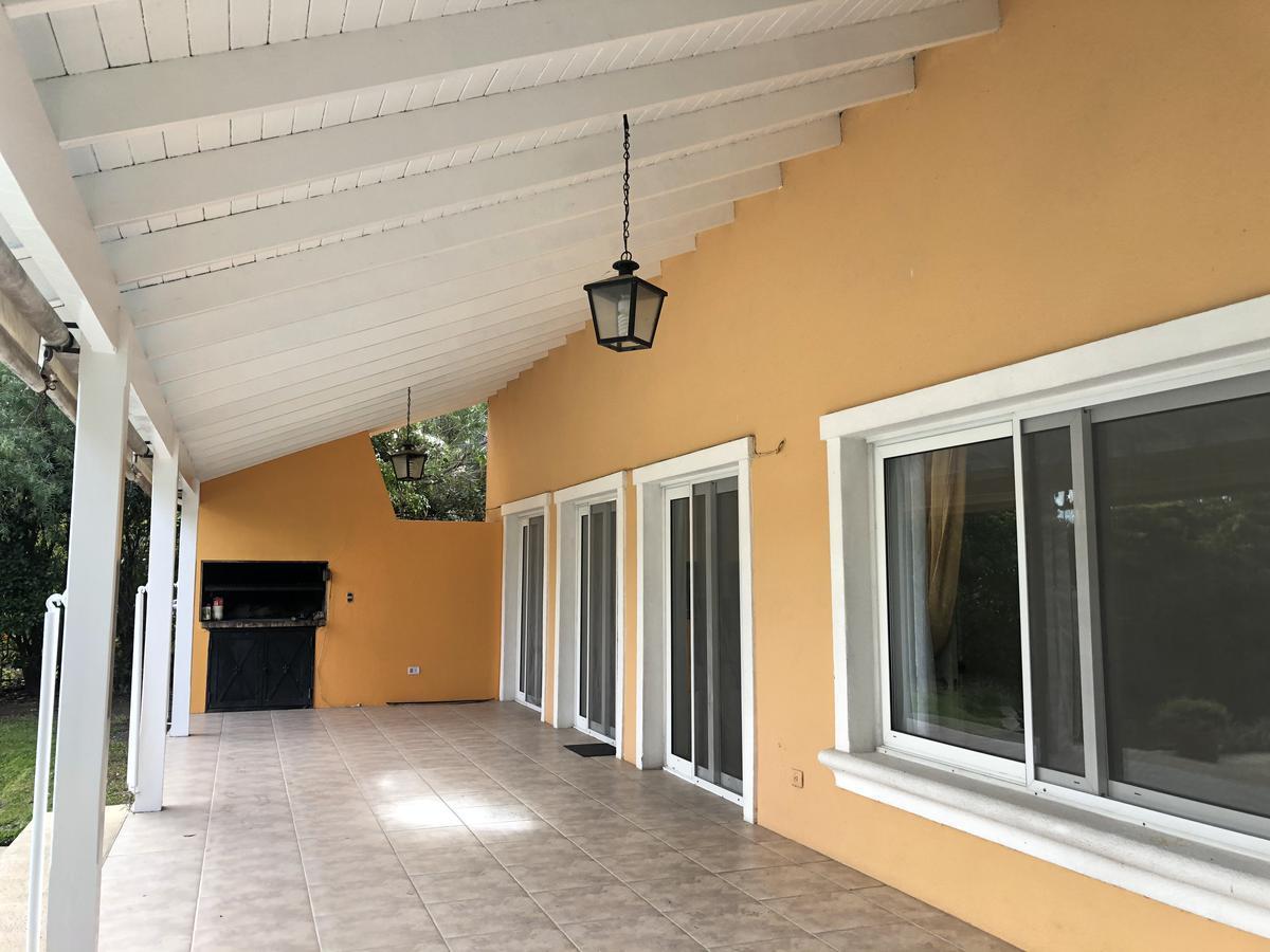 Casa Estilo Marbella en Venta o alquiler en Barrancas del Lago - Nordelta