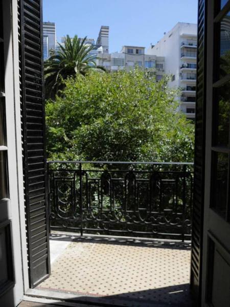 Basavilbaso y Arenales. Espectacular Casa. Emblemática 5