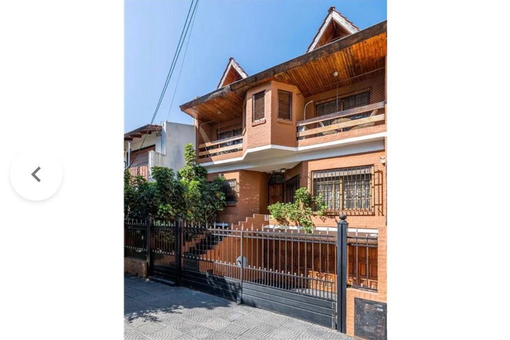 Casa en Venta de 7 Ambientes en Vicente Lopez 3