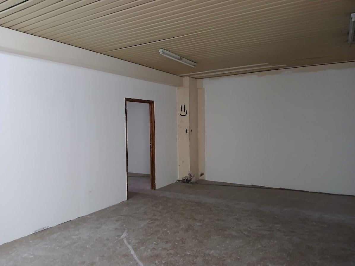 Foto de importante oficina sobre peatonal San fernando en alquiler, imagen 3