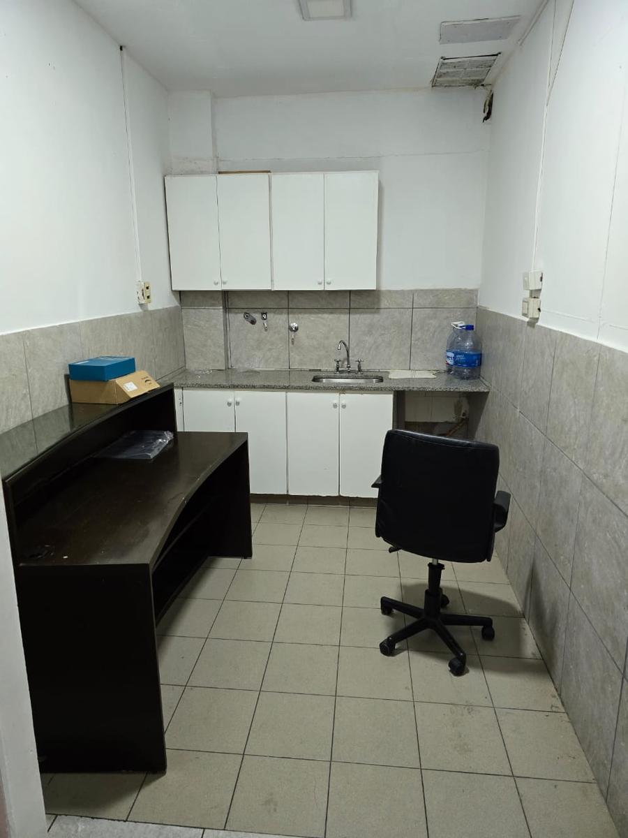 Foto de Excelente 1° piso en alquiler sobre peatonal de San Fernando, imagen 5