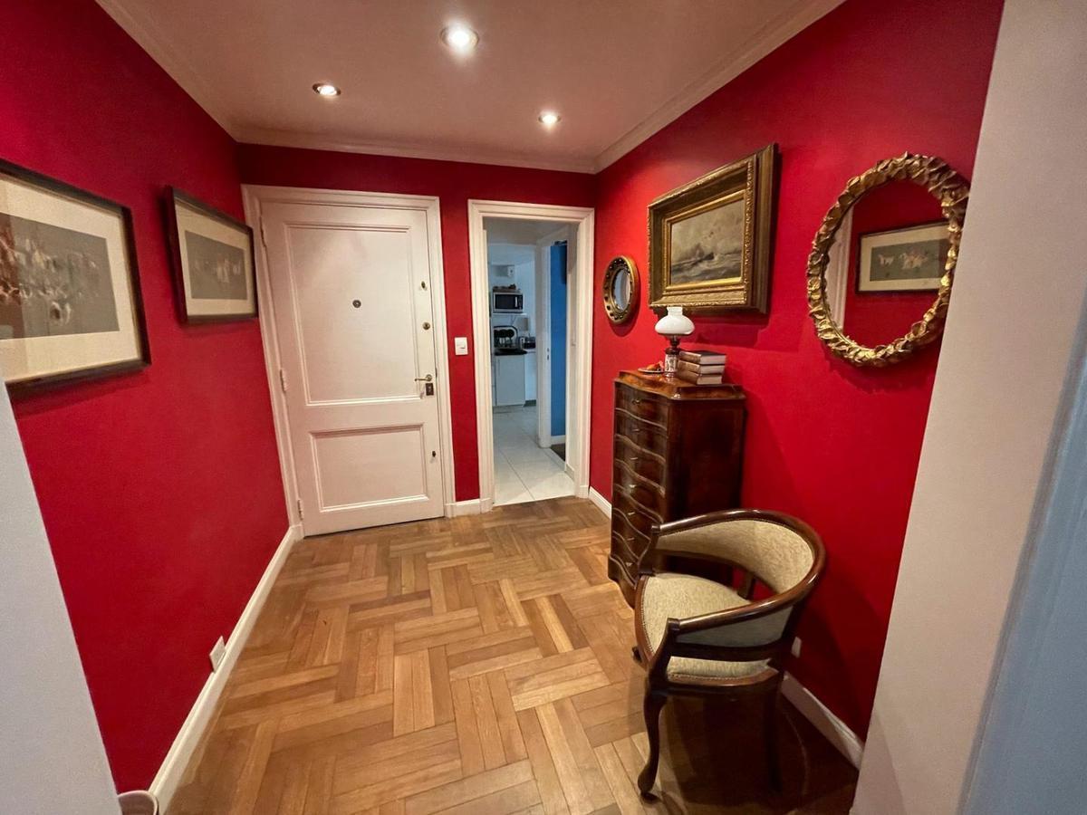 Av Alvear a m del Hotel Alvear, Impecable, Frances Cochera 2