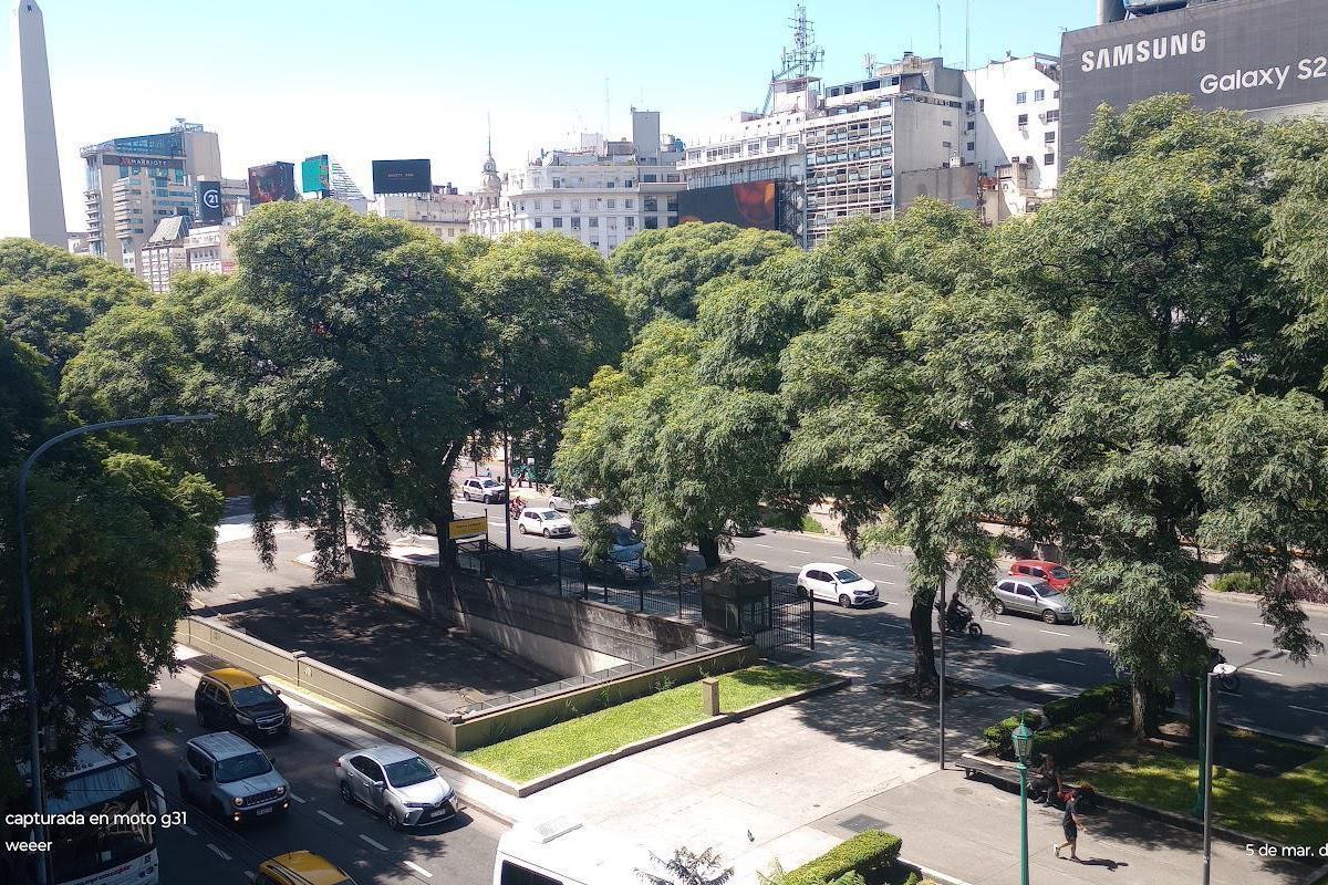 Cerrito Al 200. Al Frente, 2 Oficinas Unidas, Buena Vista y Luz 5