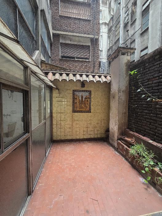 Departamento en Venta Frente Cochera 2 Dorm. 2 Baños Dependencias 2