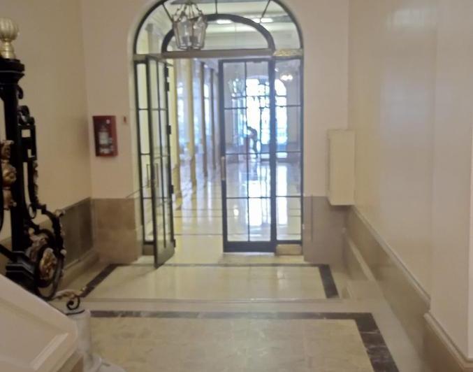 Foto de 25 de Mayo al 200 alquiler Oficina en Microcentro Edificio emblematico !!, imagen 5