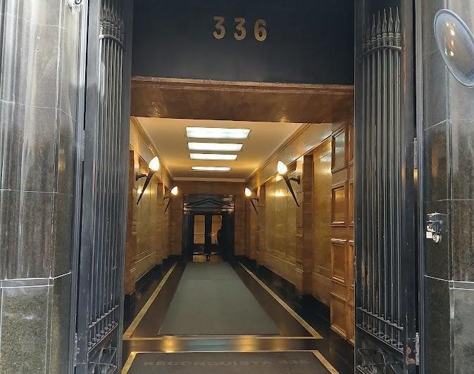 Oficina en microcentro en venta Reconquista 336 - muy señorial
