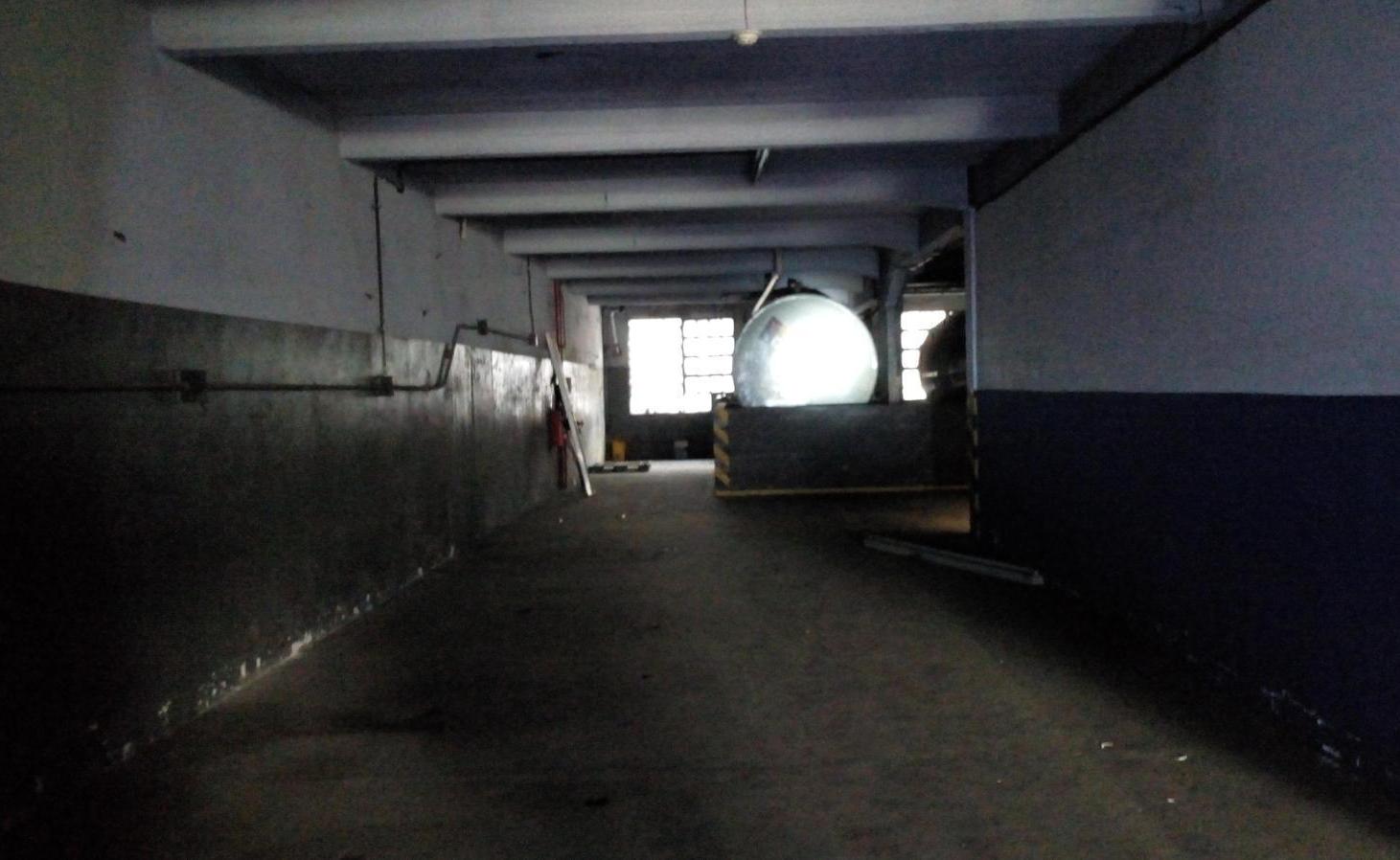 Ing. Huergo - Av Brasil: edificio en Block en Venta - oficinas y depositos.