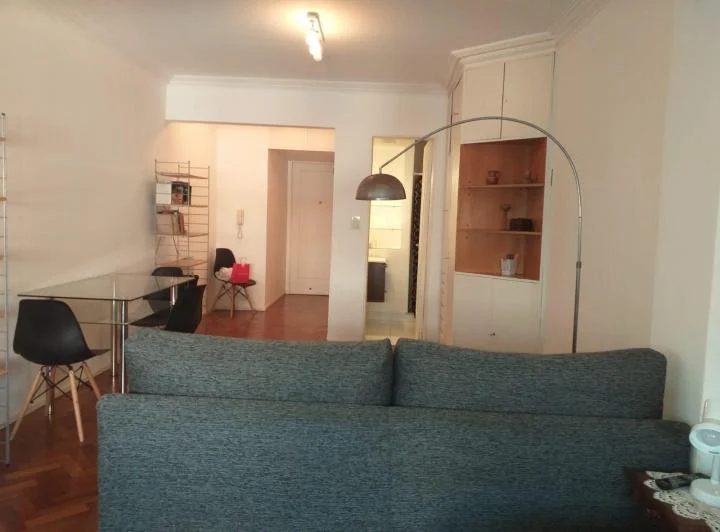 Departamento en alquiler Palermo Boulevard Charcas 1ambiente  grande al frente, cocina y baño comple 5