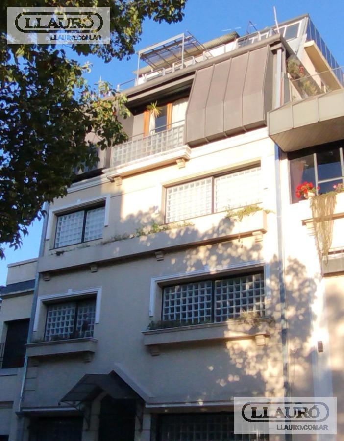 Ramon Castilla esquina Juez Tedin Casa 4 plantas en Palermo Chico en venta