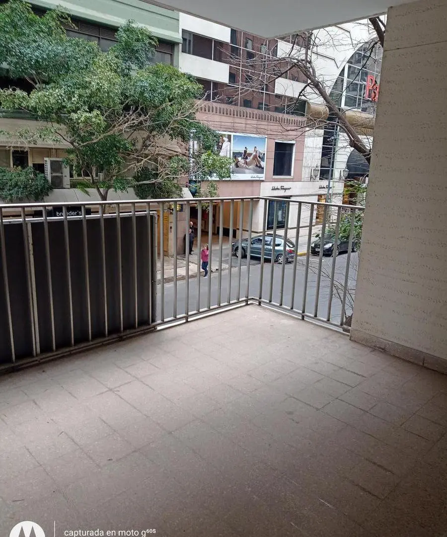 Posadas al 1200 - Venta - frente al Patio Bullrich 3 dormitorios, 2 cocheras, 2 dependencias, patio 2
