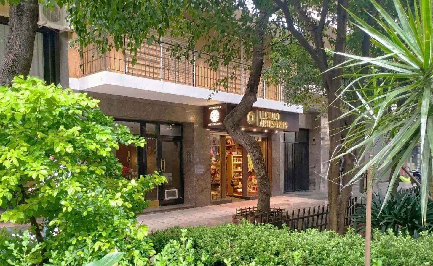 Departamento Recoleta Av Quintana (ancha) en venta al frente 2/3 dorm depemdencias bcon lindo ! 4