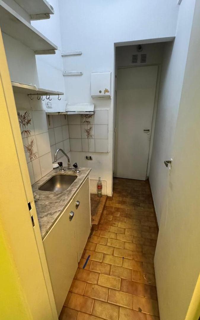 Foto de Local en venta planta libre C. Pellegrini 1200 s/ av 9 de Julio !!!, imagen 2