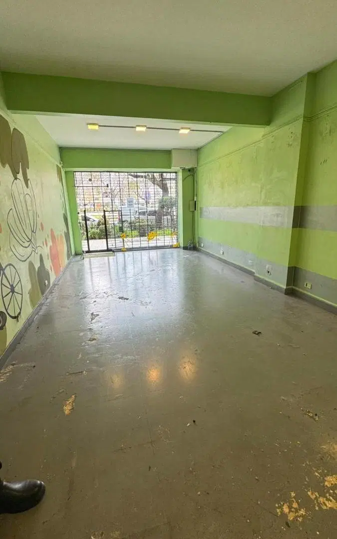 Local en venta planta libre C. Pellegrini 1200 s/ av 9 de Julio !!! 5