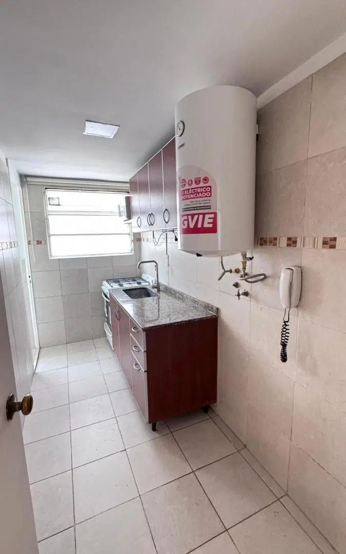 Departamento en Barrancas de Belgrano de 3 ambientes con dependencia en alquiler 2