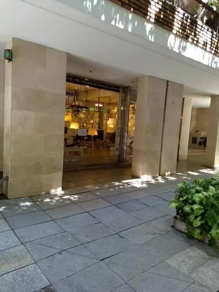 Parera - Av Alvear: excelente local RETASADO 3