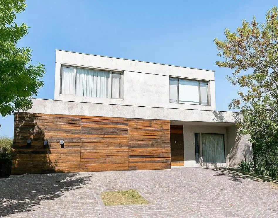 Espectacular casa en venta con amarra en El Yacht Nordelta - Av. de la Riviera 500 - Tigre - 2