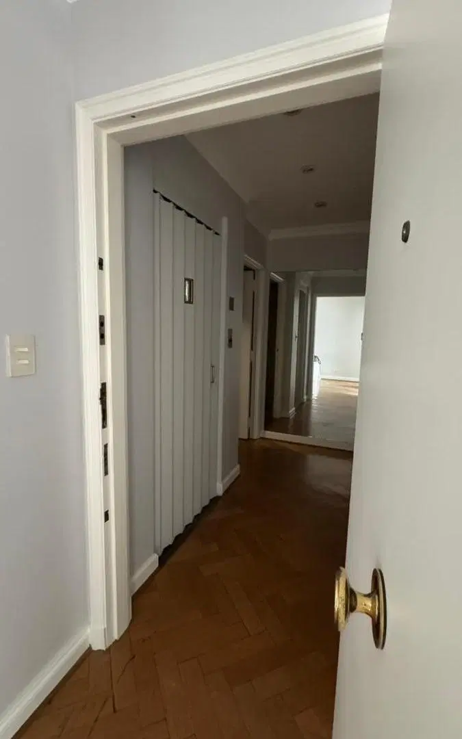 Av Callao y Vte. López, 211 m2 C/ cochera  impecable Lindisimo departamento en Recoleta.! 4