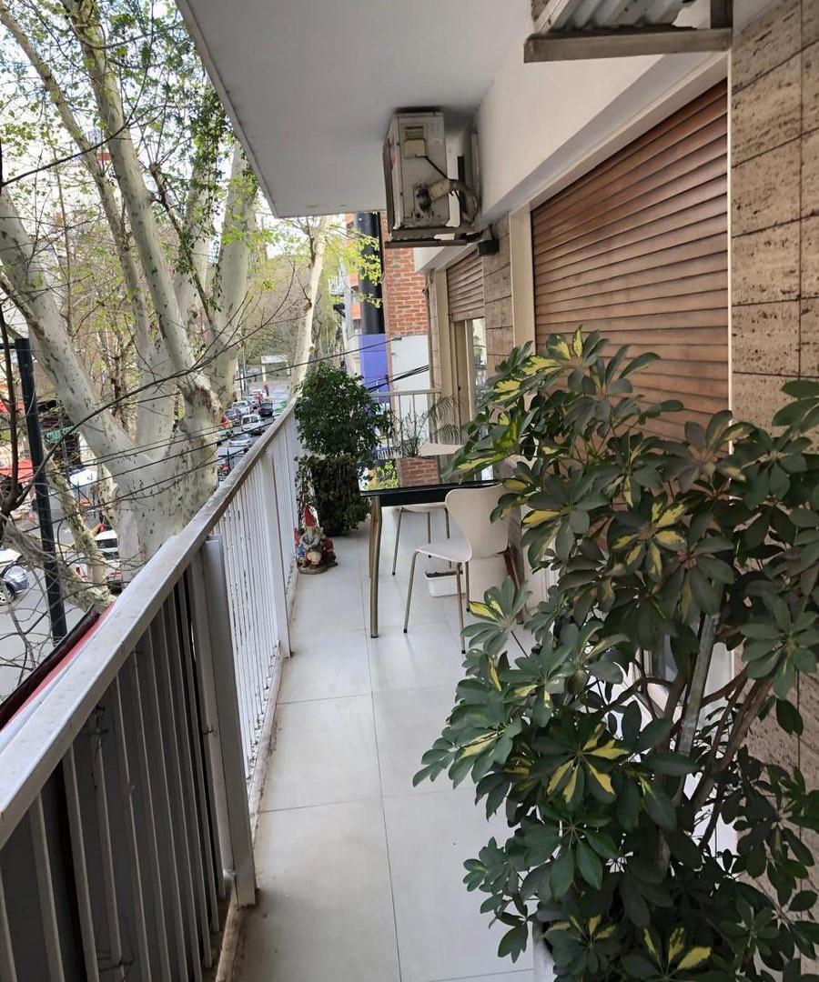 Foto de Semipiso en venta de 4 ambientes en Belgrano Maure 1700 con cochera, imagen 3