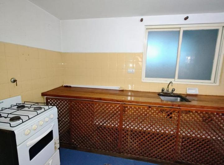ALQUILER AMPLIO DEPARTAMENTO 2 AMB. AL FRENTE 5