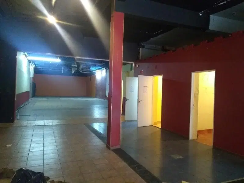 Local - Lanús 3