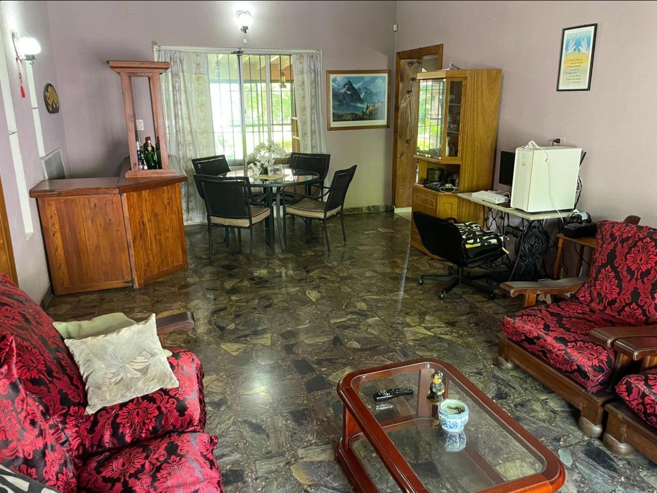 Foto de CASA EN VENTA | 5 AMBIENTES | APTO OFICINAS | PISCINA | QUINCHO | ING, imagen 3