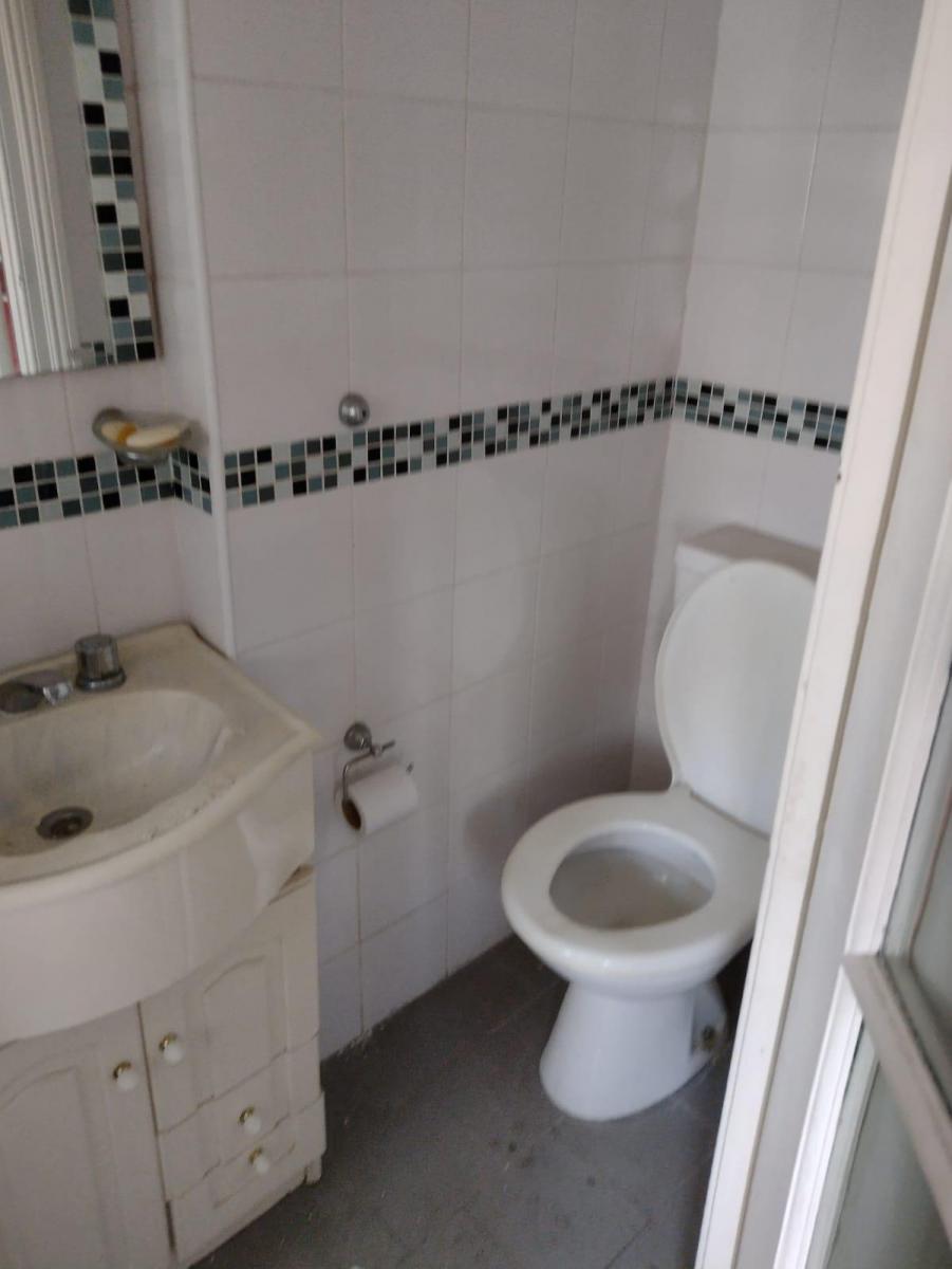 Piso Estilo Antiguo con Terraza y Quincho Propio 1