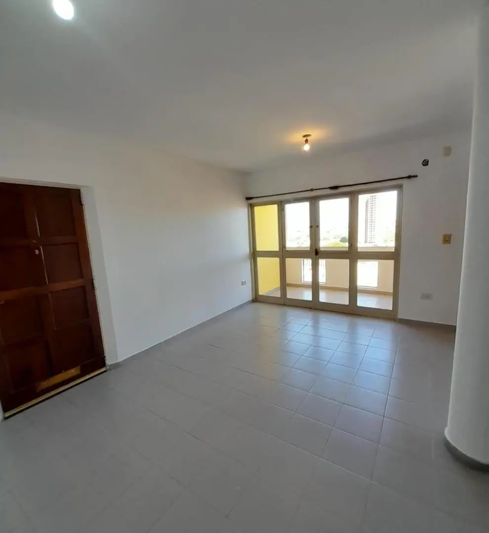 DEPARTAMENTO 3 AMBIENTES - MACROCENTRO, RESISTENCIA 4