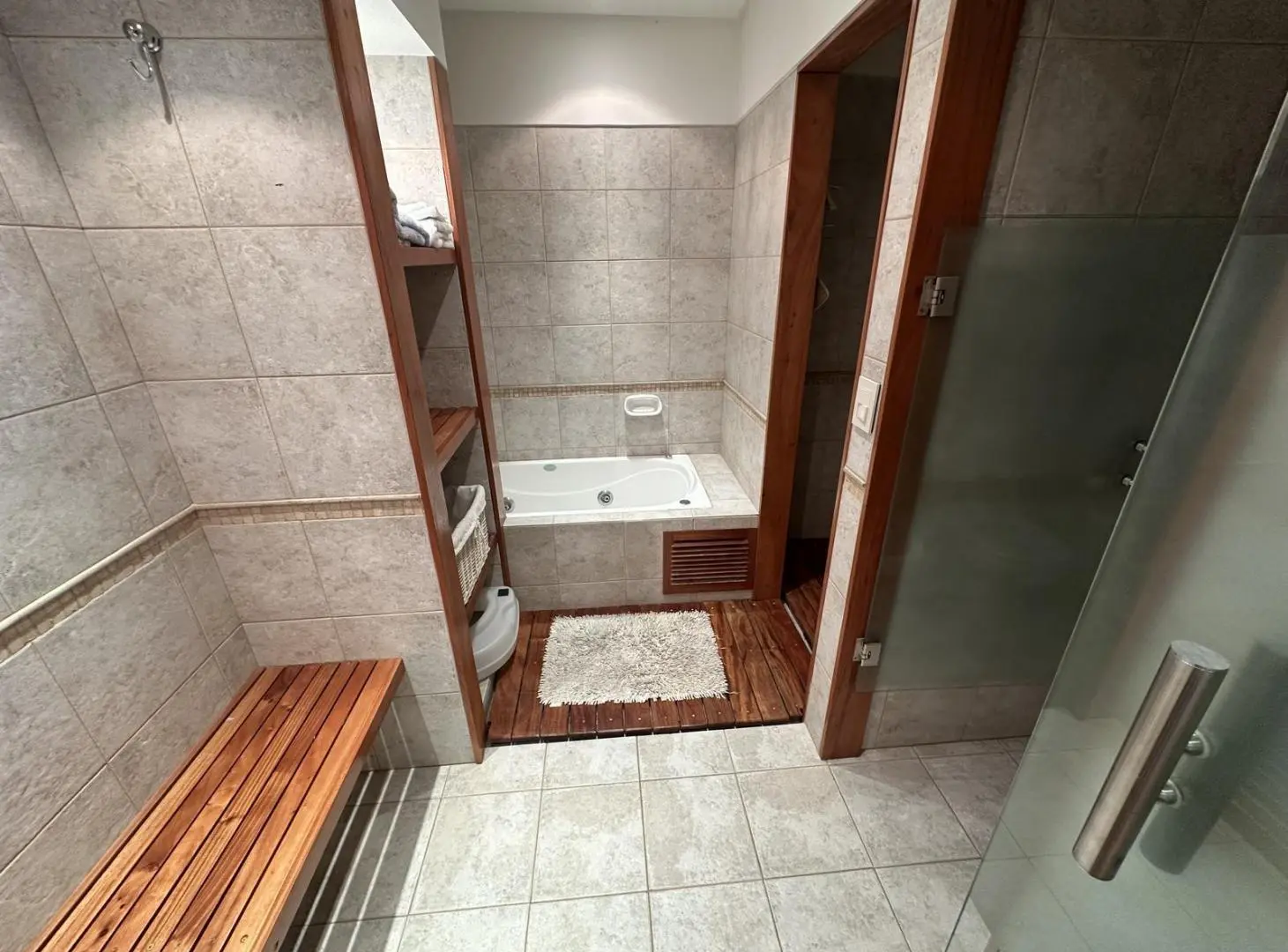 Casa en Alquiler 4 ambientes 5
