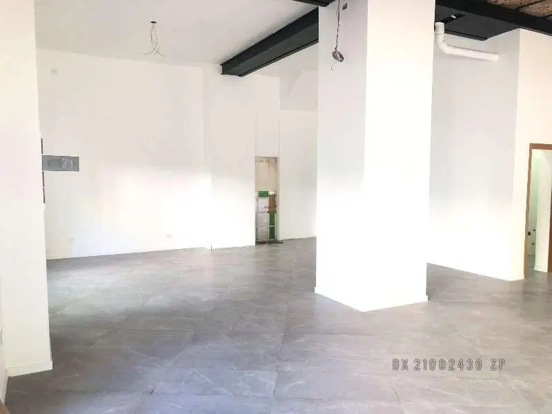 Local en Venta en San Isidro 2