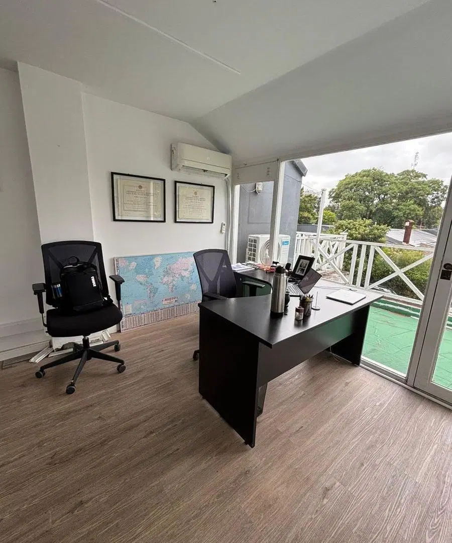 Oficina comercial Lomas de San Isidro 5