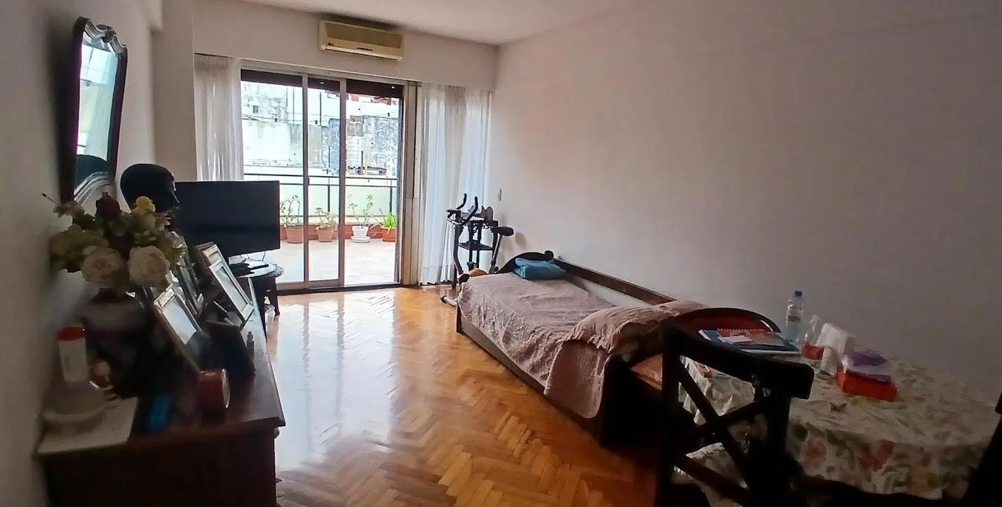 Paraguay 2396, Piso 9° A esquina Larrea , CABA 3