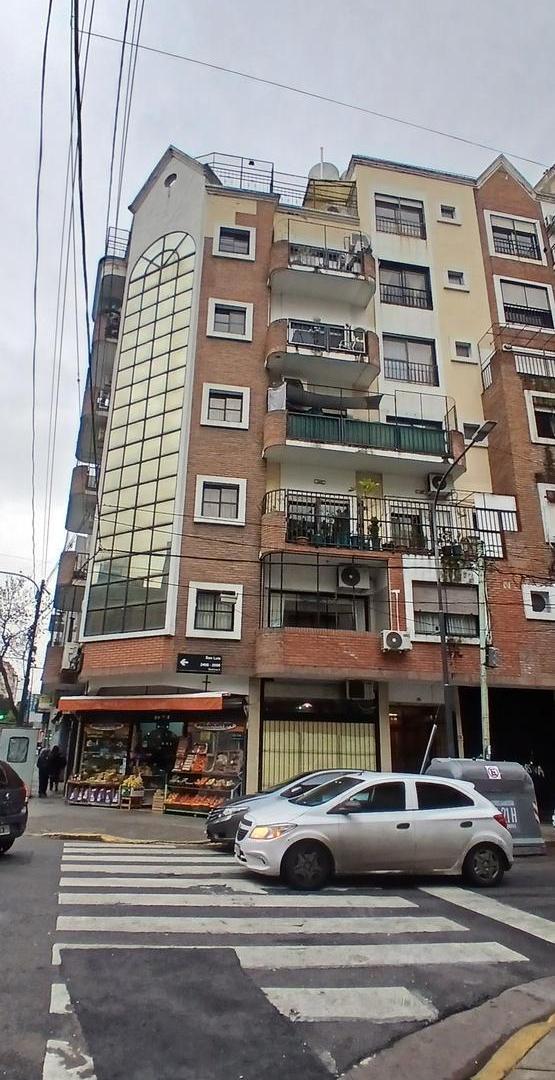 Foto de San Luis al 2408, Piso 5to, Esquina Azcuenaga, CABAtal Federal, imagen 2