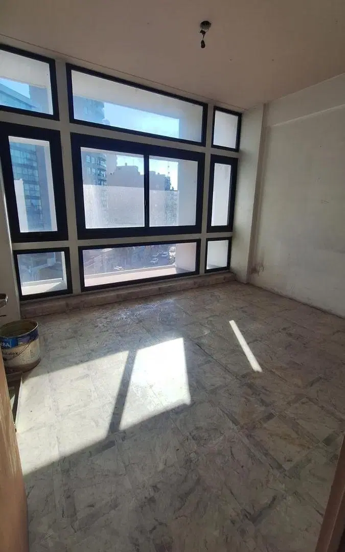 Oficina en Lomas de Zamora Oeste 2