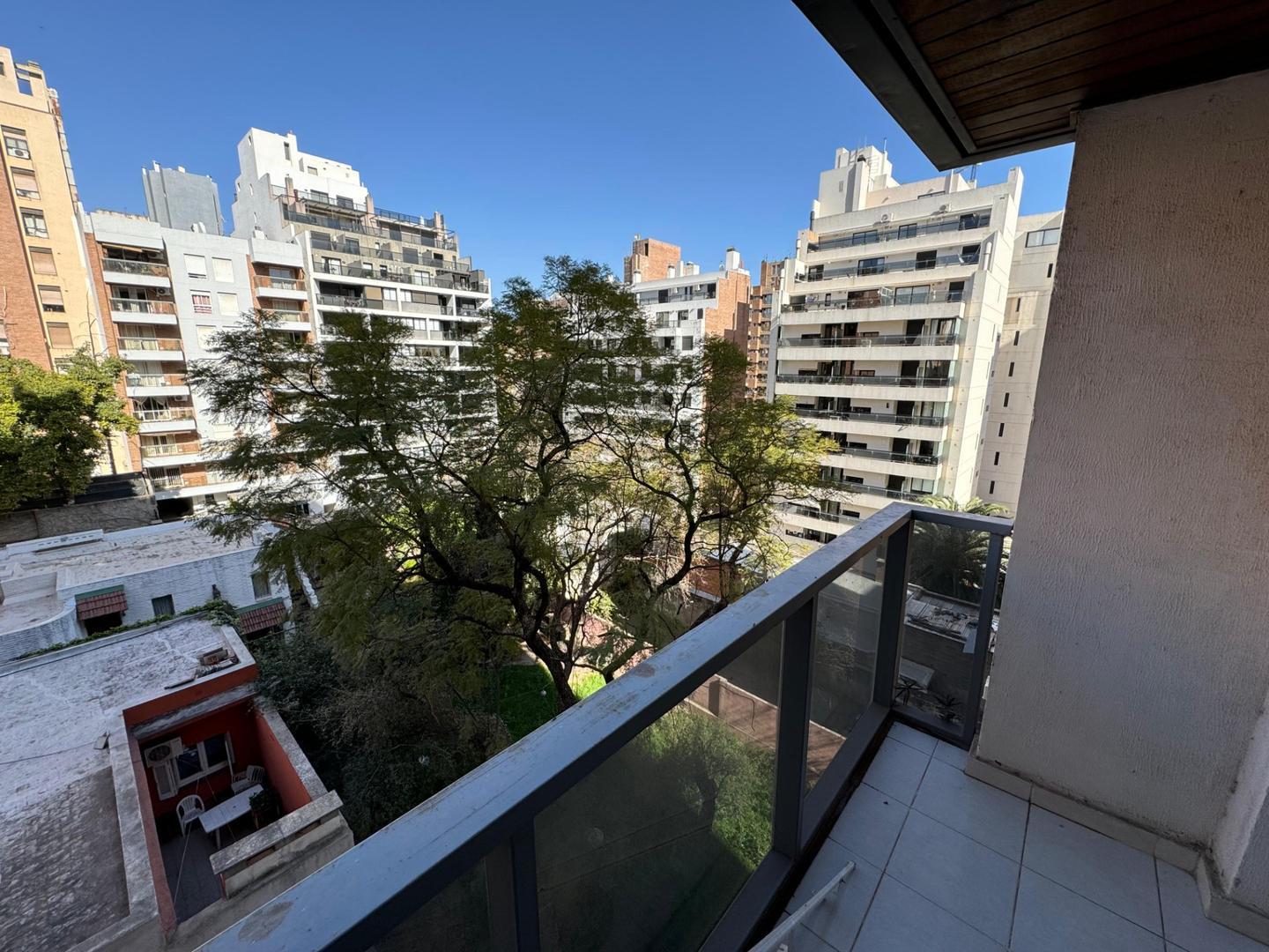 Foto de Pueyrredon 45 mts Independencia 2 dorm, 2 baños Excelente, imagen 2