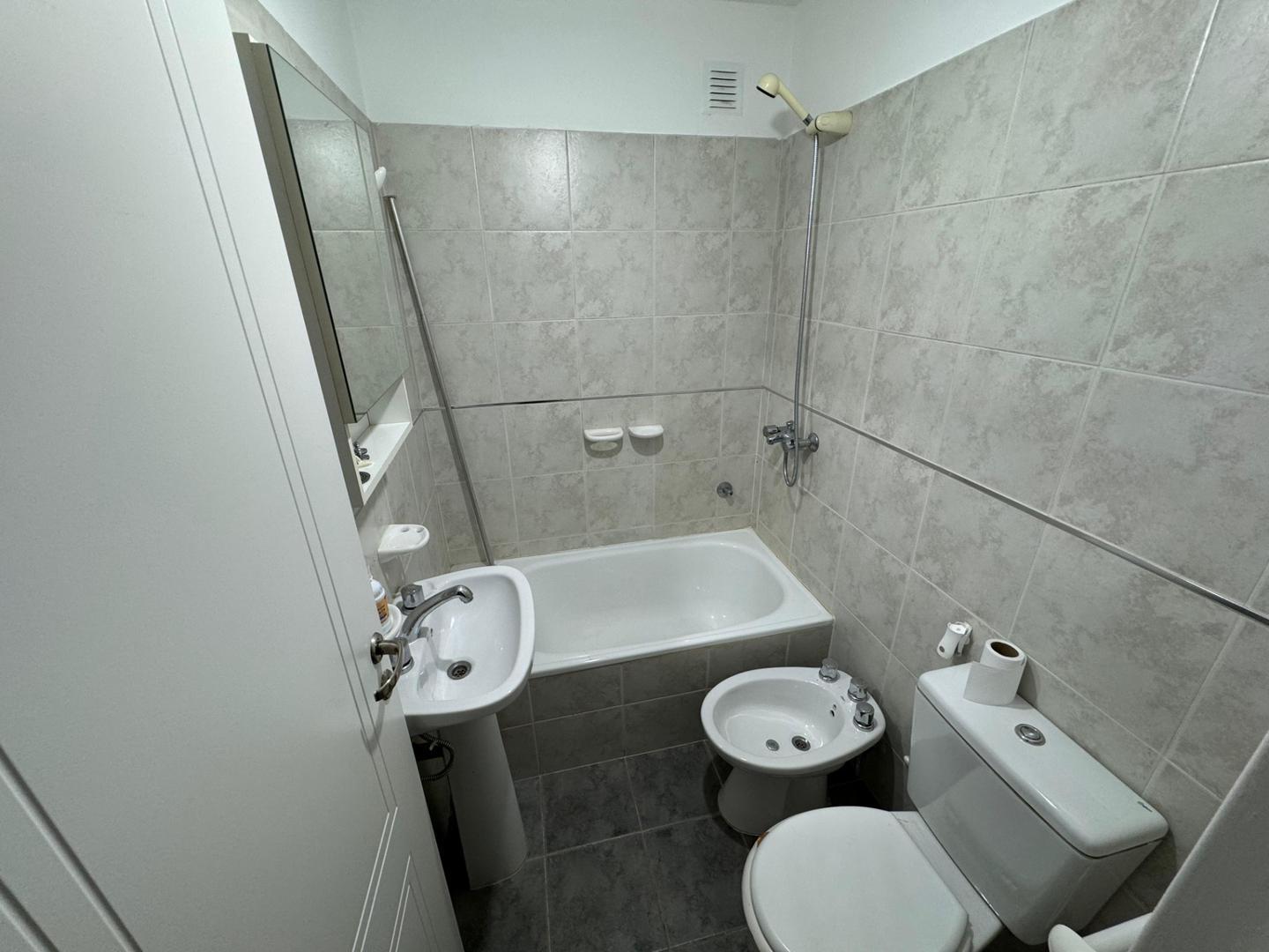 Foto de Pueyrredon 45 mts Independencia 2 dorm, 2 baños Excelente, imagen 5