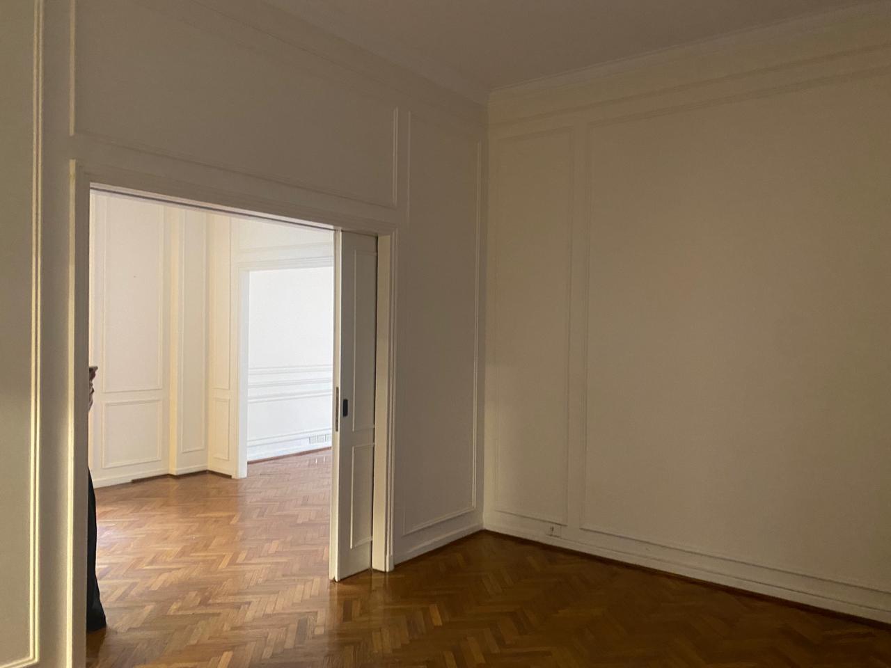 Foto de Departamento en Suipacha al 1200, imagen 4