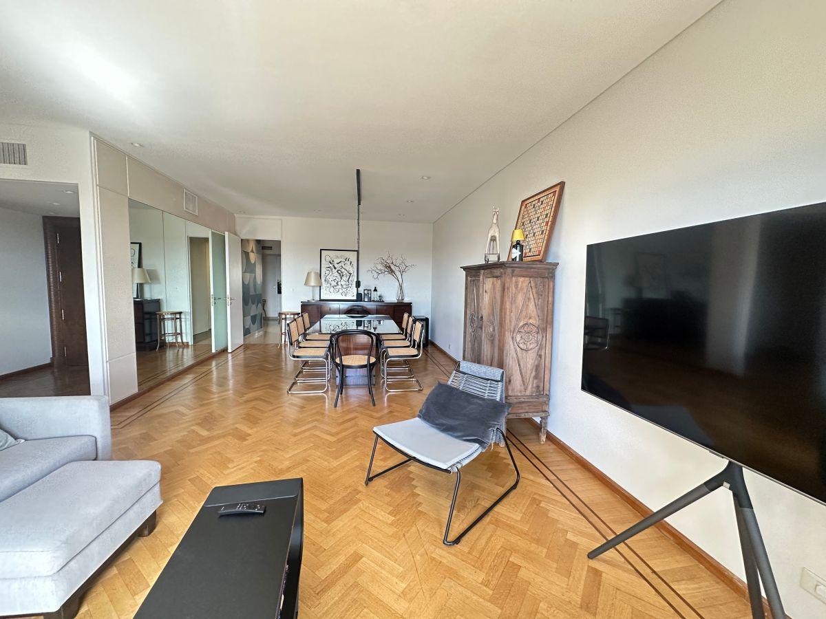 Foto de Venta Departamento Torres de Libertador 380, imagen 3