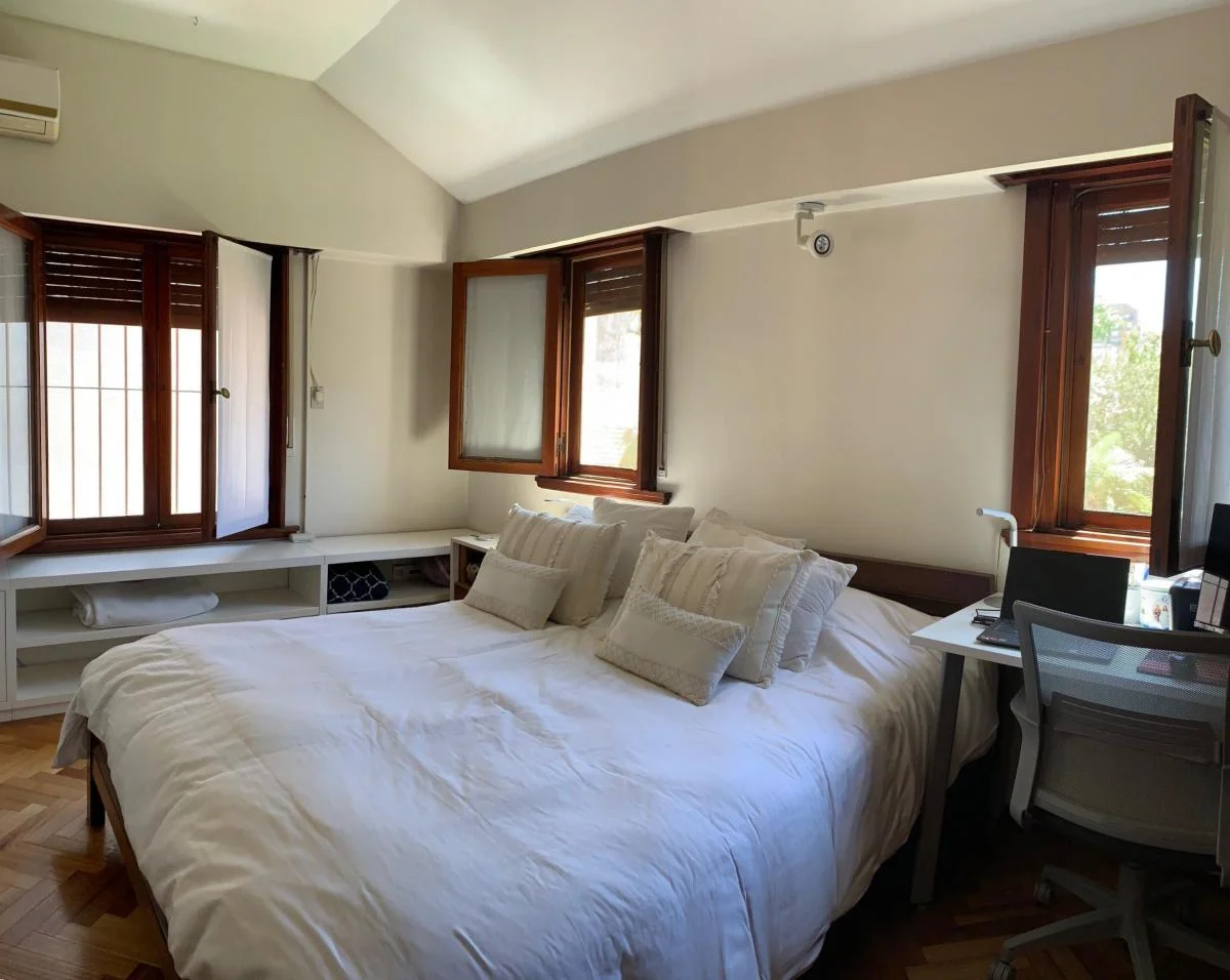 Confortable Chalet - Excelente Zona Residencial 2
