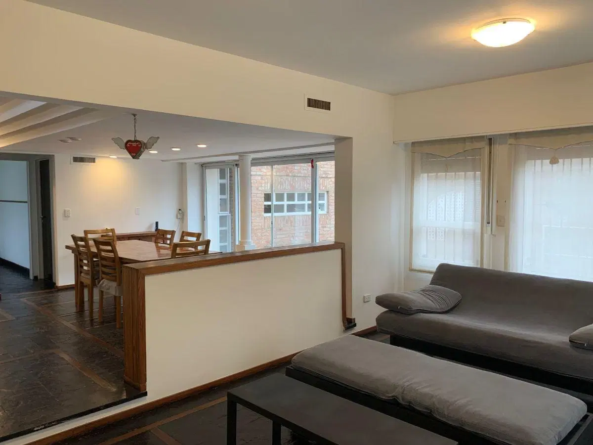 CONFORTABLE CASA EN ALQUILER - 3 DORMITORIOS – ESCRITORIO 2